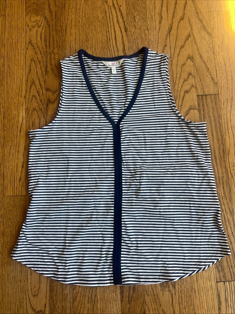 Vineyard Vines Navy & White Striped V-Neck Tank small